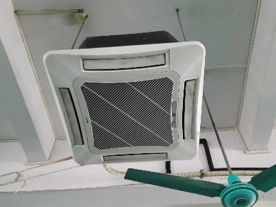 專業(yè)回收舊設(shè)備空調(diào)電器制冷機(jī)收購(gòu) 商用風(fēng)管機(jī)回收酒店商超用